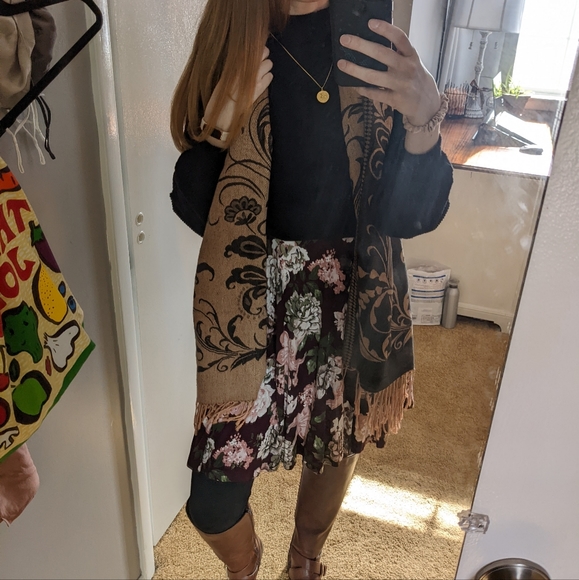 Meet your Posher, Brooke - Picture 5 of 10